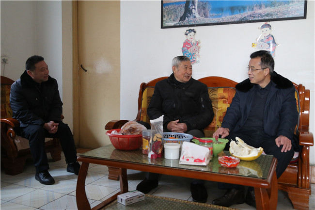 党组书记,院长肖志坚,党组成员,审判委员会委员方兆新